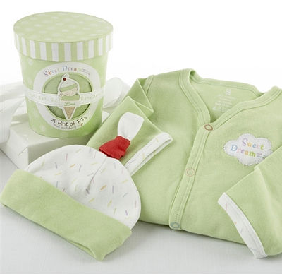 baby gift sets and layettes